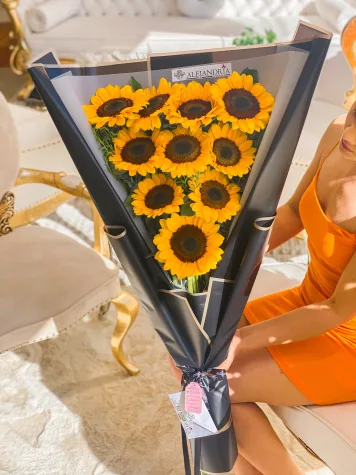 Ramo en papel de "10 Girasoles"