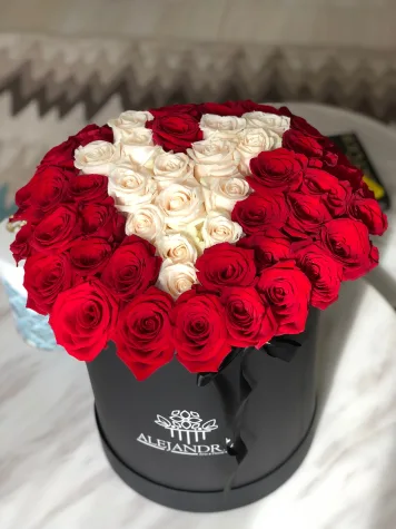 Imperial Red Roses FlowerBox