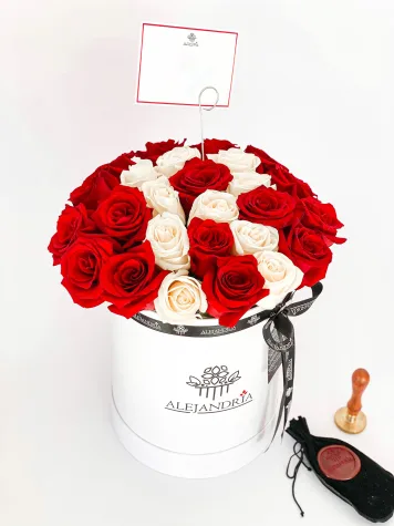 FlowerBox "24 Red Roses"
