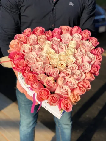 HeartBox "Pandora" Pink Roses